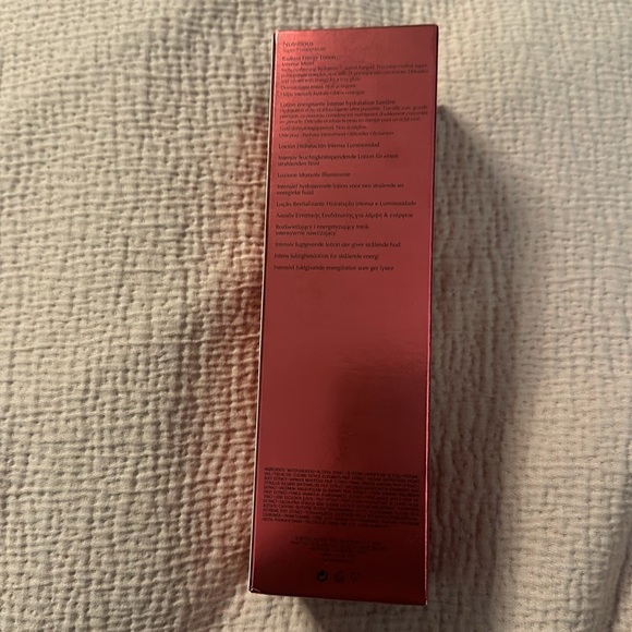 Nutritious by Estee Lauder Super Pomegranate Radiant Energy Lotion 200ml 6.7 fl - Picture 4 of 8